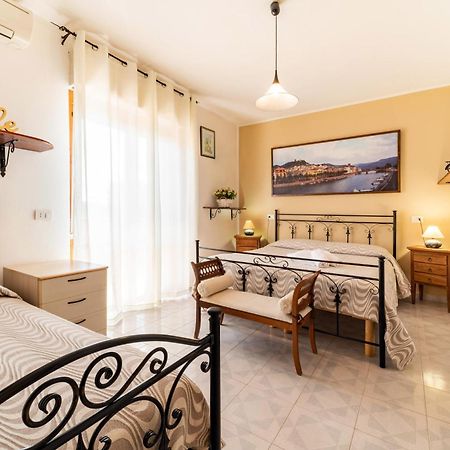 Bed and Breakfast I Gerani Боса Экстерьер фото